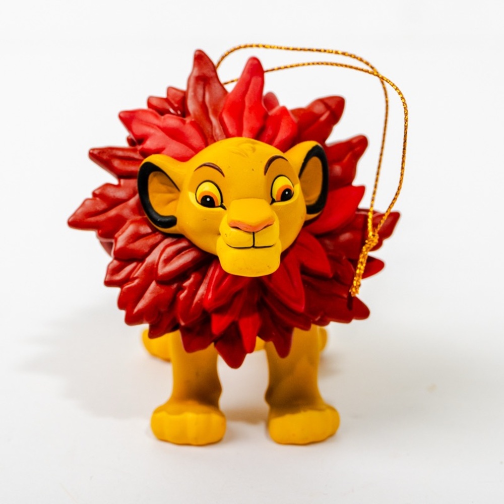vintage Grolier Disney Christmas Magic ornament Simba from The Lion King. 